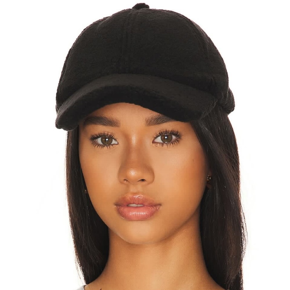 NWT WeWoreWhat Furry Sherpa Fleece Baseball Hat Black Snapback Cap adjustable